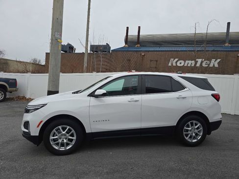 Used 2023 Chevrolet Equinox LT image 10