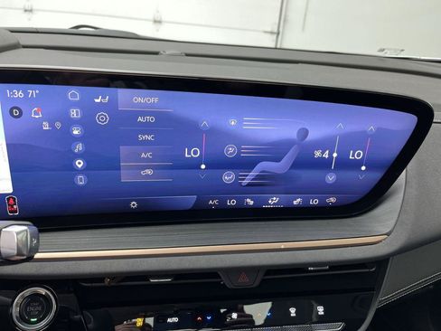 Used 2026 Buick Envision Sport Touring AWD/4WD image 20