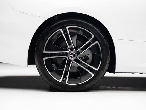 Used 2024 Mercedes-Benz CLE 300 4MATIC Coupe w/ Driver Assistance Package image 37