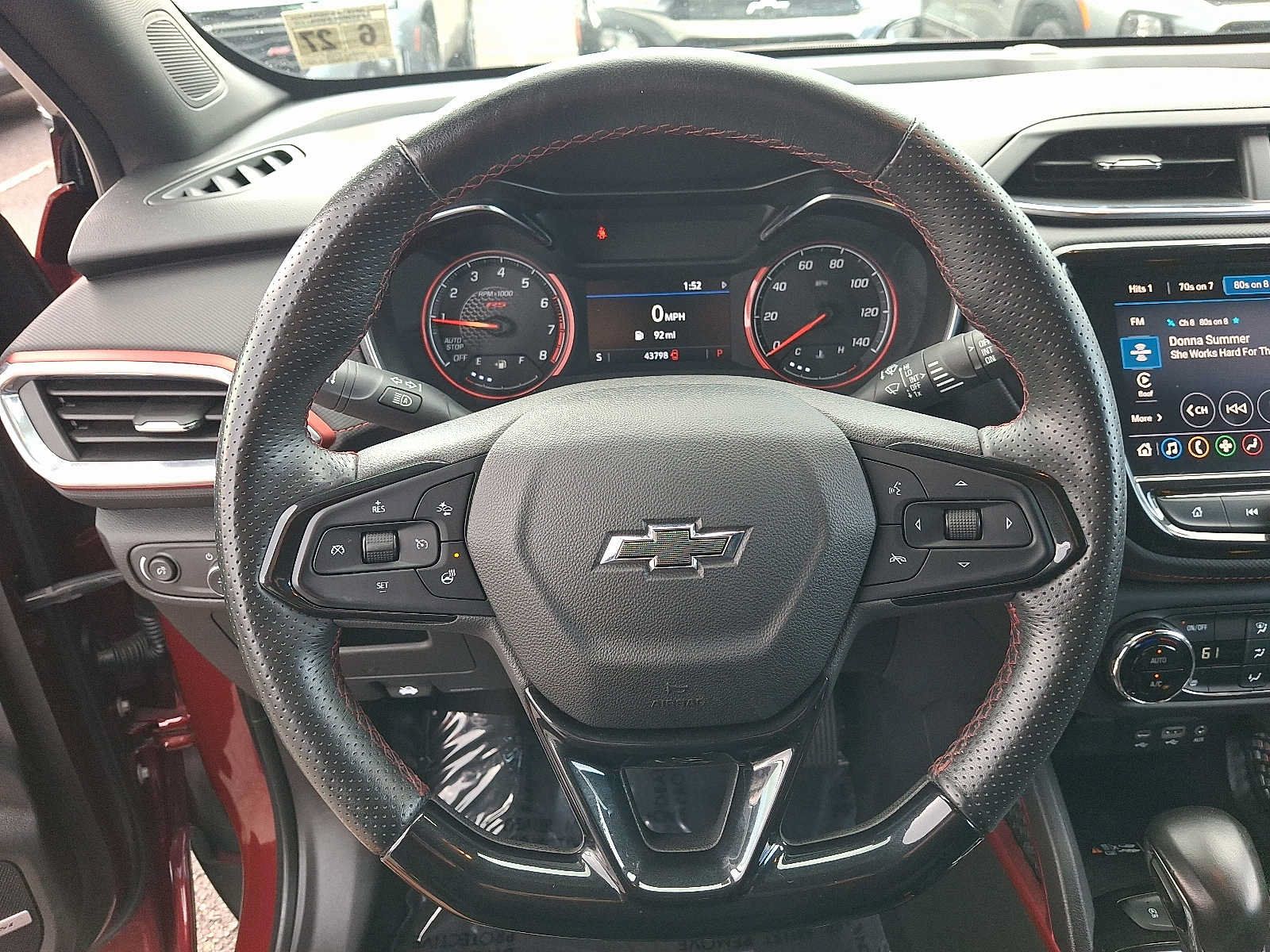 Used 2022 Chevrolet TrailBlazer RS w/ Technology Package FWD image 18