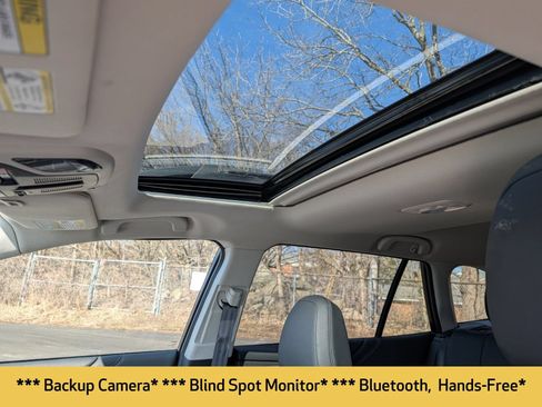 Certified 2025 Subaru Outback Limited AWD/4WD image 5