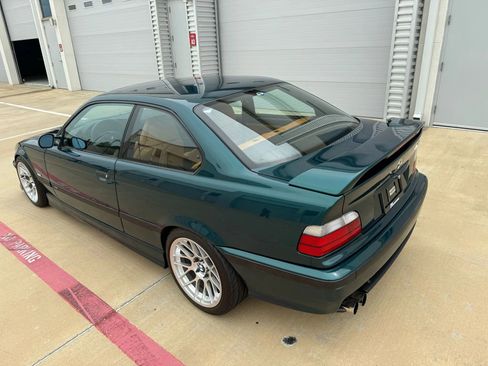 Used 1997 BMW M3 Coupe image 8