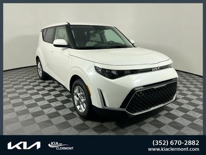 Used 2025 Kia Soul LX w/ LX Technology Package