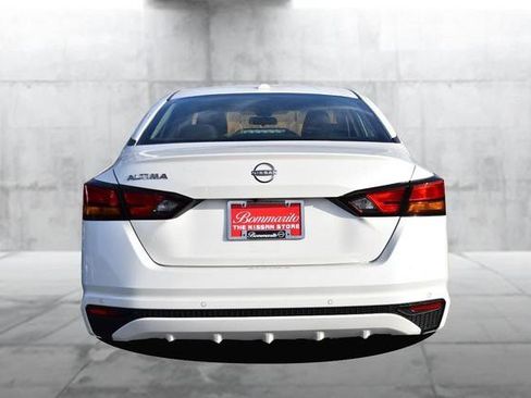 New 2025 Nissan Altima 2.5 SV image 6