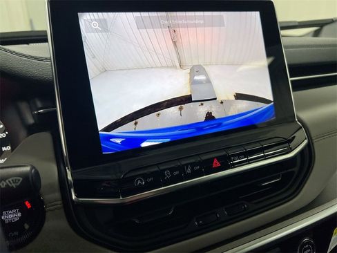 New 2026 Jeep Compass Limited image 14