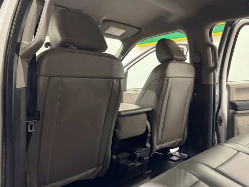 Used 2022 Ford F350 XL w/ Power Equipment Group image 18