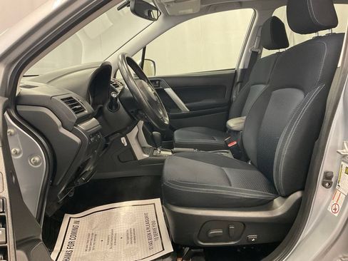Used 2015 Subaru Forester 2.5i Premium w/ All-Weather Package AWD/4WD image 13