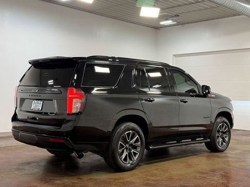 Used 2024 Chevrolet Tahoe Z71 w/ Luxury Package AWD/4WD image 24