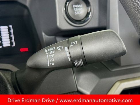 Certified 2025 Toyota Tacoma SR image 14