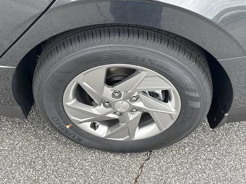 New 2026 Hyundai Sonata SE FWD image 19