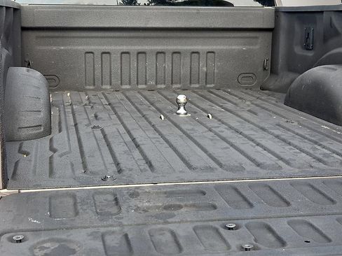 Used 2019 Ford F250 XLT AWD/4WD image 8