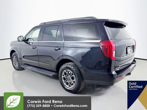 Certified 2025 Ford Expedition Active image 5