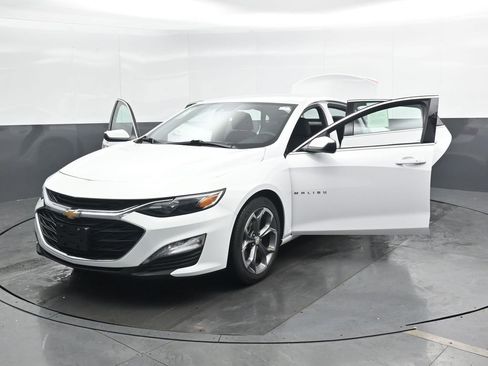 Used 2024 Chevrolet Malibu LT image 52