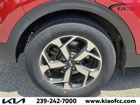 Used 2022 Kia Sportage LX FWD image 9