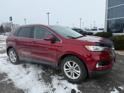 Used 2019 Ford Edge SEL w/ Equipment Group 201A image 2