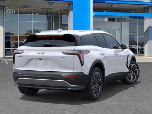 New 2026 Chevrolet Blazer EV LT image 4