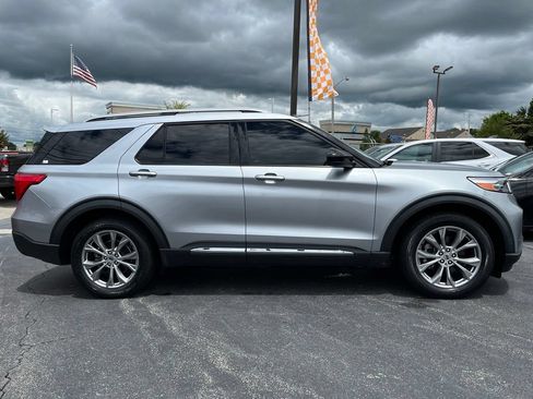 Used 2022 Ford Explorer Limited RWD image 11