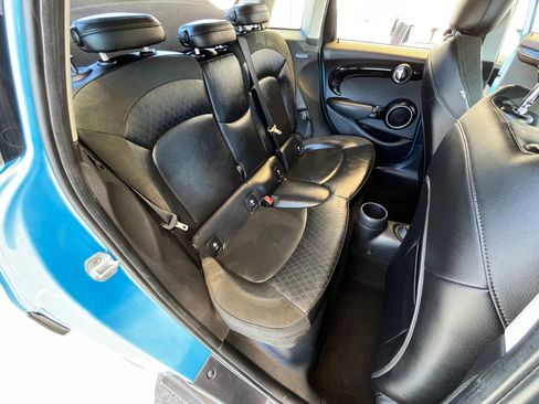 Used 2015 MINI Cooper S w/ Mini Wired Pack image 16