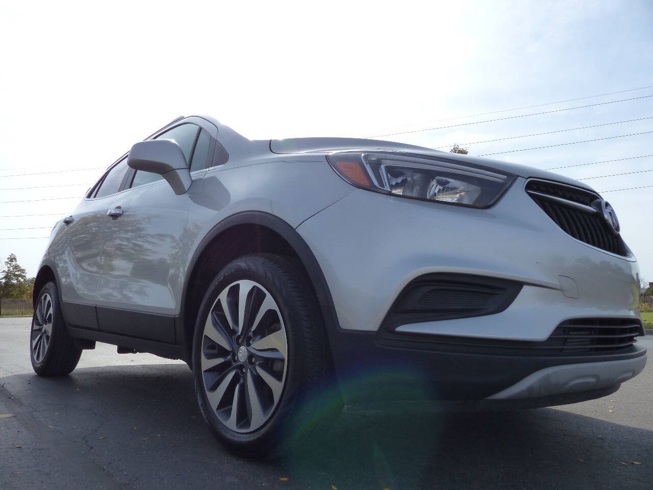 Used 2022 Buick Encore Preferred w/ Safety Package AWD/4WD image 10