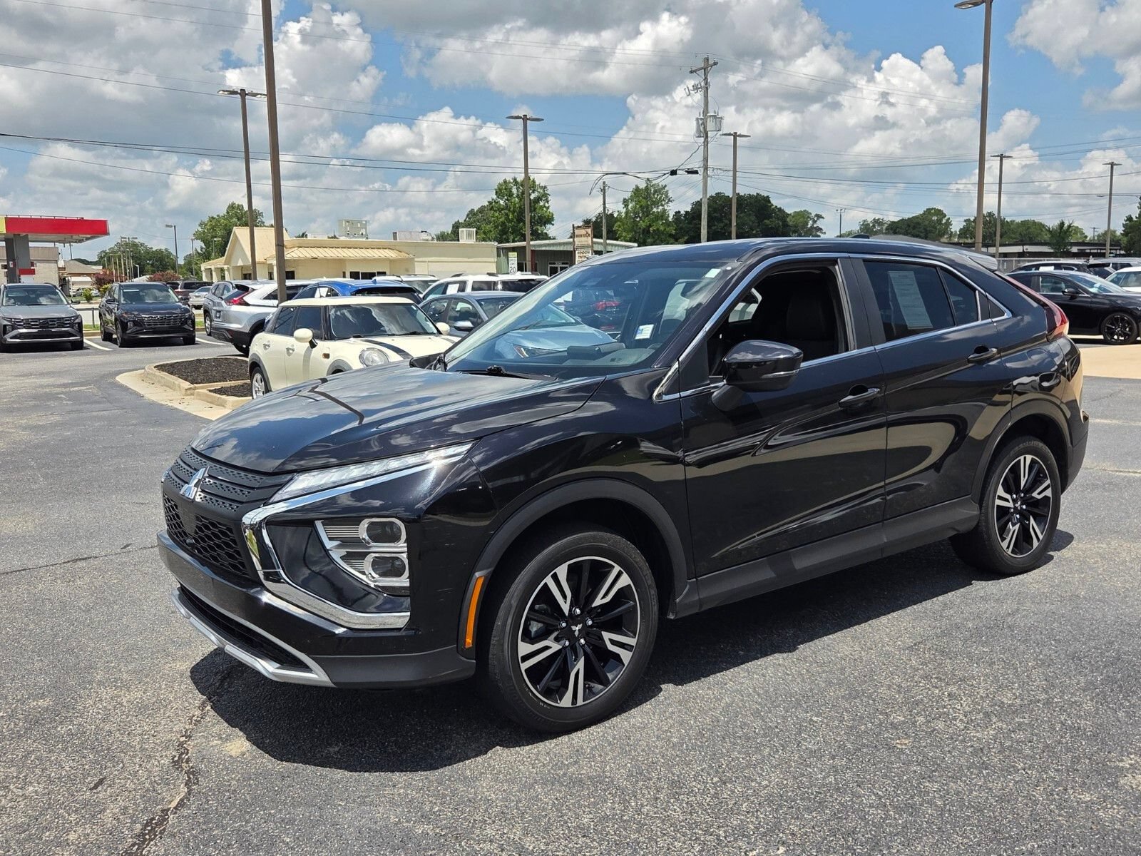 Used 2024 Mitsubishi Eclipse Cross SE AWD/4WD image 3