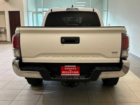 Certified 2023 Toyota Tacoma TRD Off-Road image 5