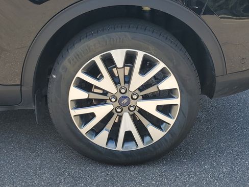 Used 2020 Ford Escape Titanium AWD/4WD image 26