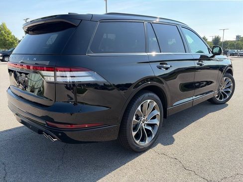 Used 2025 Lincoln Aviator AWD w/ Jet Appearance Package image 7