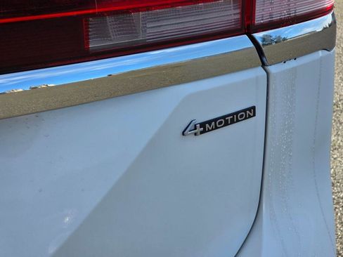 New 2026 Volkswagen Atlas SEL image 15