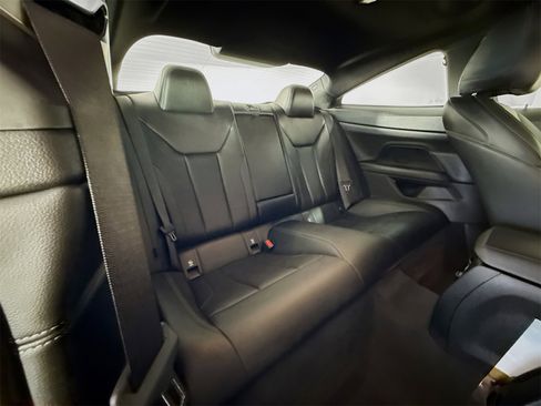 Certified 2022 BMW 430i Coupe w/ M Sport Package image 28