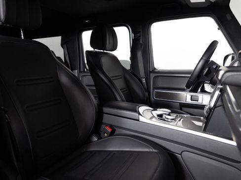 Used 2023 Mercedes-Benz G 550 image 29