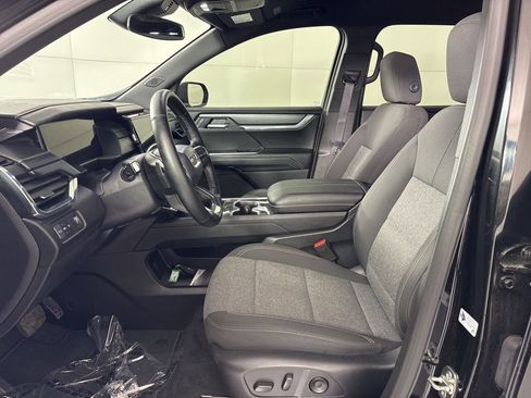 Used 2025 GMC Acadia Elevation image 21