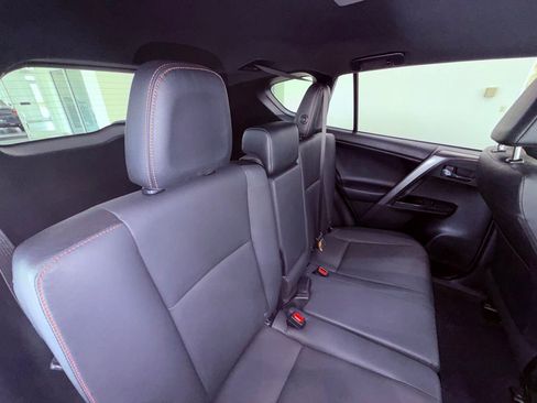 Used 2017 Toyota RAV4 SE w/ Power Extra Value Package image 11