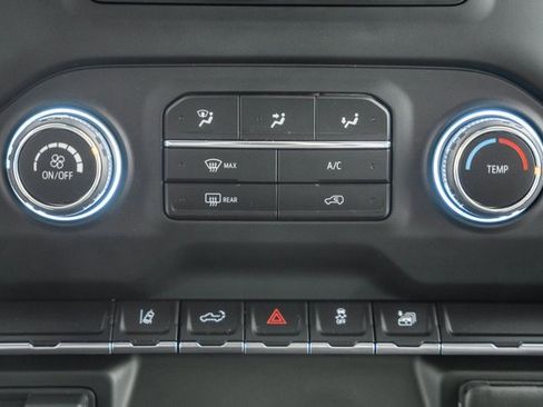 Used 2024 Chevrolet Silverado 2500 Custom w/ Custom Convenience Package image 28