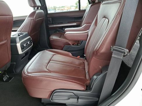 Certified 2024 Ford Expedition Limited image 23