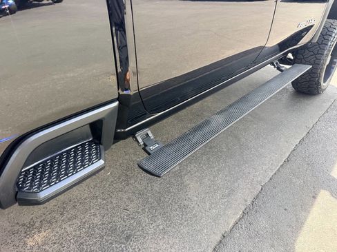 Used 2021 GMC Sierra 2500 AT4 w/ Gooseneck/5TH Wheel Package AWD/4WD image 15