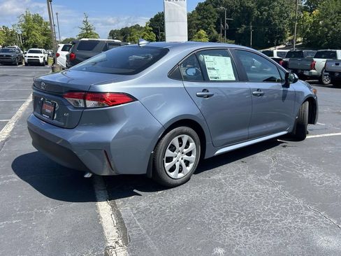 New 2026 Toyota Corolla LE FWD image 3