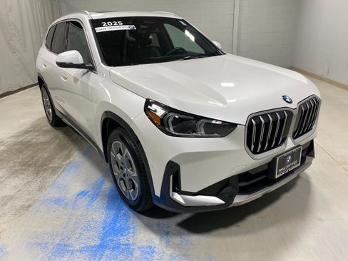 Certified 2025 BMW X1 xDrive28i w/ Convenience Package image 6