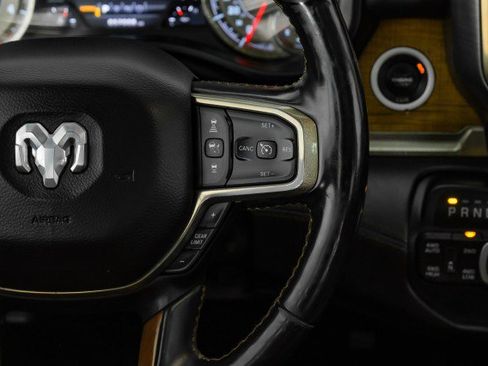 Used 2020 RAM 1500 Limited image 15