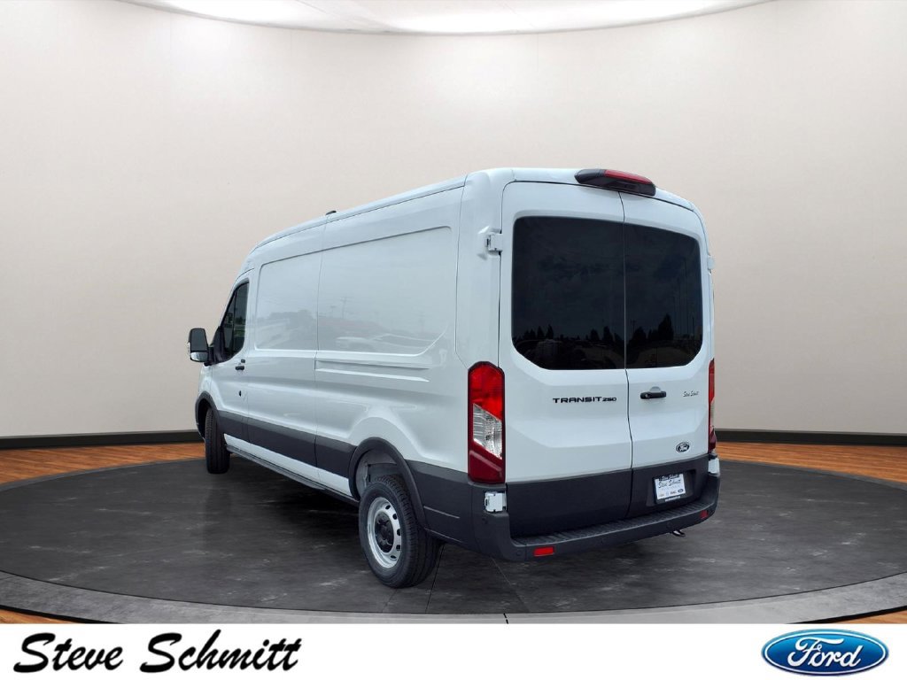 New 2026 Ford Transit 250 148 Medium Roof w/ Load Area Protection Package RWD image 3