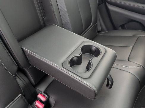 New 2025 Jeep Grand Cherokee Limited image 13