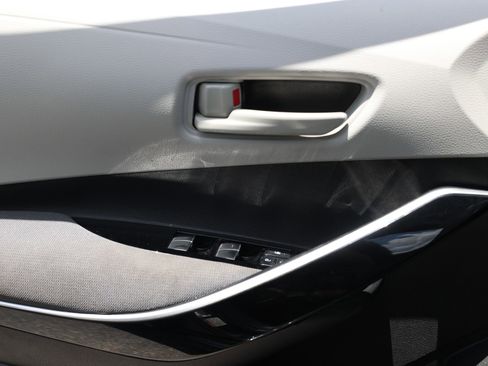 Used 2020 Toyota Corolla XSE FWD image 44