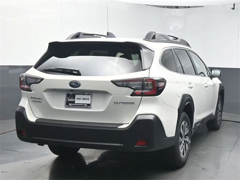 New 2025 Subaru Outback Premium image 7