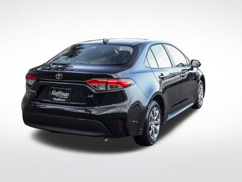 Certified 2025 Toyota Corolla LE FWD image 6
