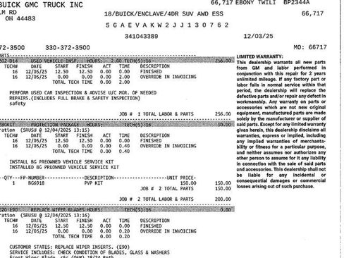 Used 2018 Buick Enclave Essence image 11