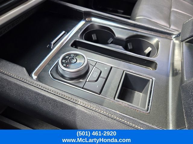 Used 2024 Ford Expedition XLT RWD image 31