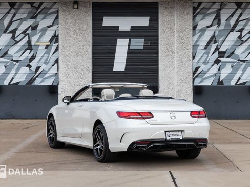 Used 2020 Mercedes-Benz S 560 Cabriolet image 11