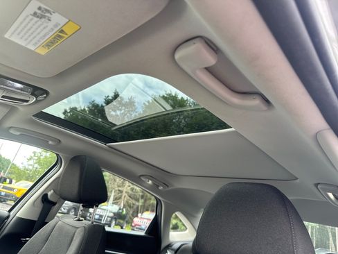 Used 2021 Hyundai Sonata SEL w/ Convenience Package FWD image 10