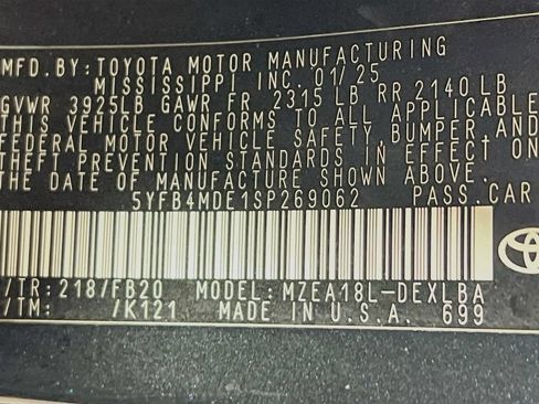 Certified 2025 Toyota Corolla LE FWD image 27