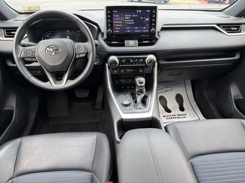 Used 2022 Toyota RAV4 XSE AWD/4WD image 23
