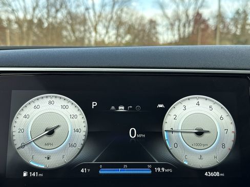 Certified 2022 Hyundai Tucson Limited image 16